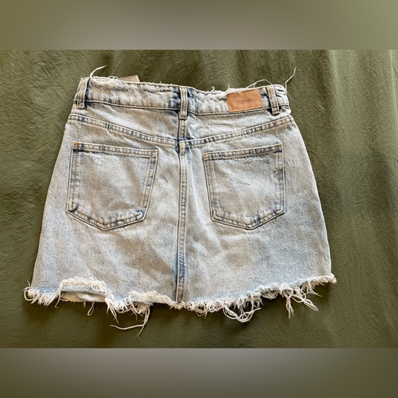 Zara Authentic Denim by TRF Ripped Skirt - Picture 2 of 4